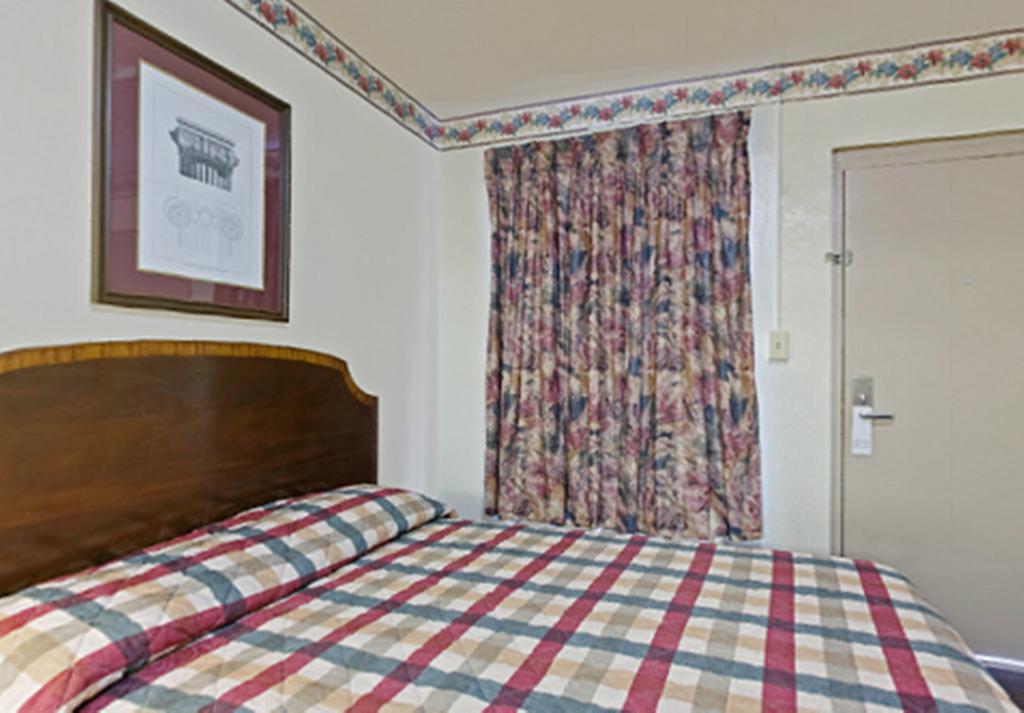 Value Inn Knoxville Dış mekan fotoğraf